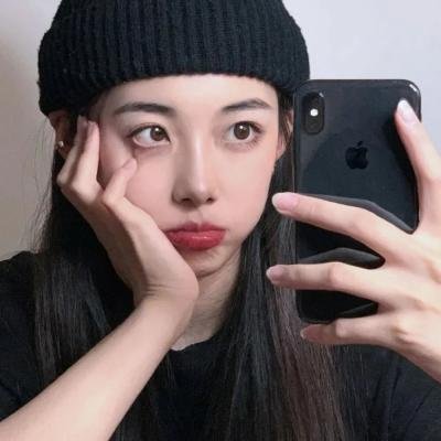 站起来的女孩